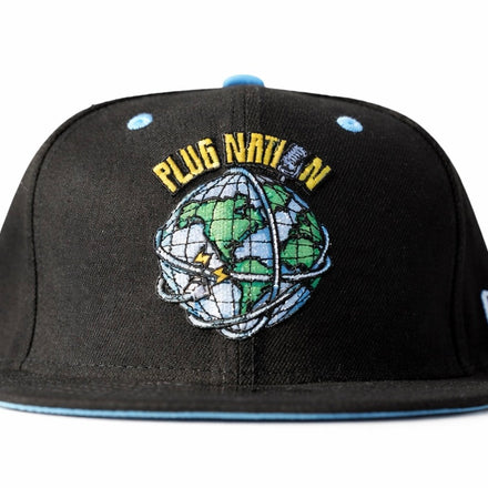 Plug Nation Globe Snapback — Black